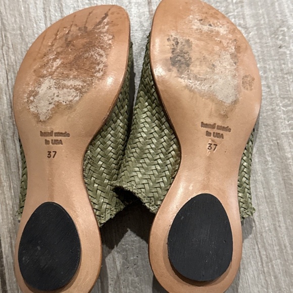 Cydwoq Green Sandals Size 37 - Picture 3 of 4